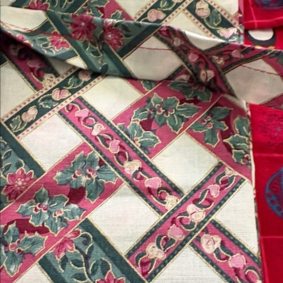 Festive Gift Bag Set - Multicolor - Picture 3 of 4